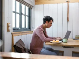 Las empresas deben compensar los gastos del teletrabajo económicamente
