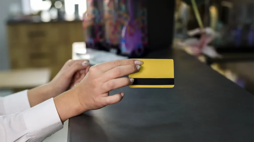 Las tablas del Banco de España sobre tarjetas revolving son esenciales para dictaminar si los intereses de estos productos son o no usurarios