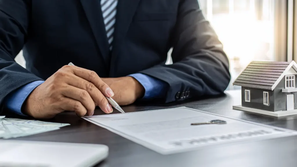 La novación de una cláusula abusiva es una forma de paliar los defectos de transparencia de una cláusula que podría ser nula