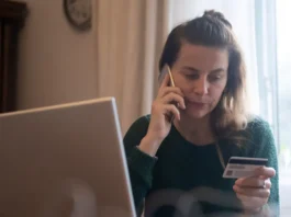 Es posible reclamar el dinero de una estafa online salvo que se actuase de manera notoriamente negligente