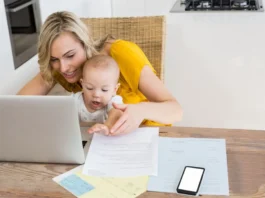 Los planes de apoyo a la maternidad y a familias monoparentales ofrecen ayudas para madres separadas con custodia compartida