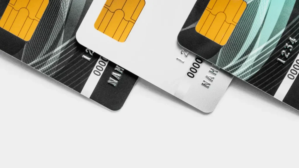 La devolución de los intereses de una tarjeta revolving abusiva por falta de transparencia es un derecho del consumidor afectado