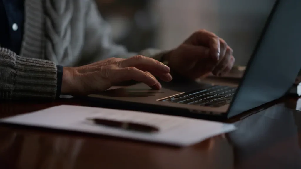 Hacer testamento online con notario es posible en casos de confinamiento por culpa de una pandemia