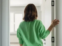 El procedimiento para reclamar una cláusula suelo en 2025 es sencillo y económico