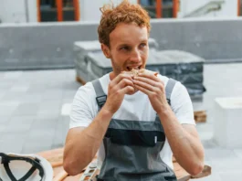 Un profesional puede ser despedido por no hacer un descanso durante la jornada laboral, ya que es una falta muy grave