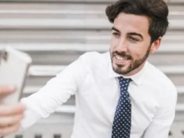 Un despido por publicar en redes sociales en el trabajo puede ser lícito si el incumplimiento fue grave