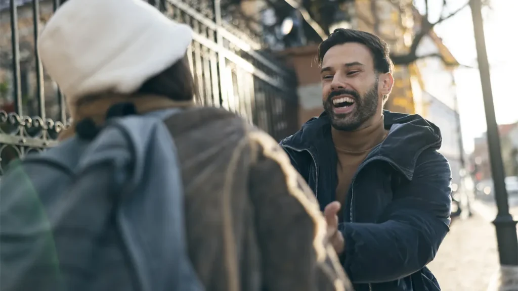 Los documentos para obtener el permiso de residencia en 2026 deben permitir probar que se lleva 5 meses residiendo en España