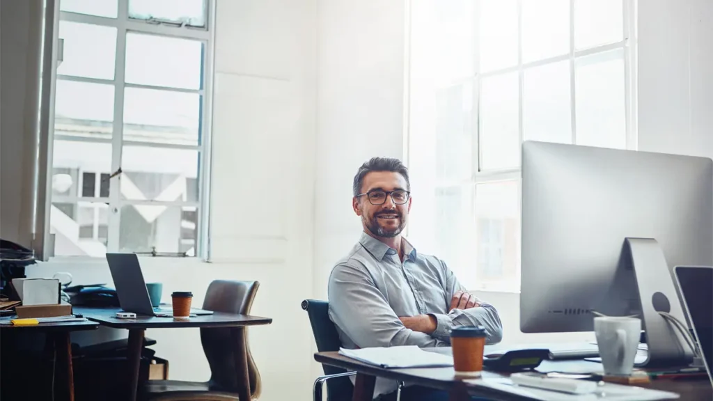 El cese de un interino por vacante da derecho a una indemnización si no se cubre su plaza