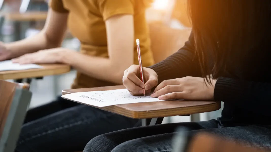 Cualquier trabajador tiene derecho a pedir un permiso para ir a un examen